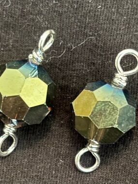 Faceted Glass Bead Connector Pair in oil slick